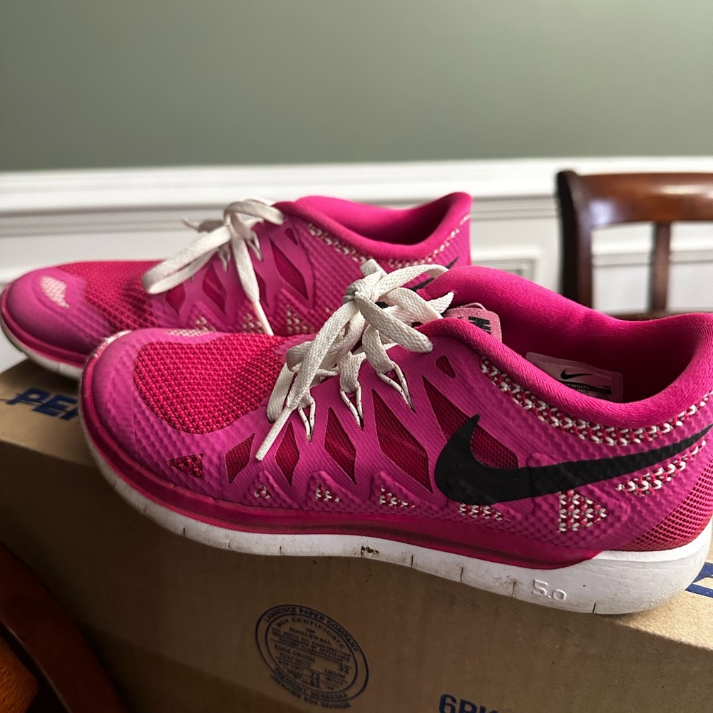 Nike Sneakers